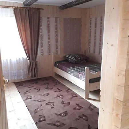 карпатський двір