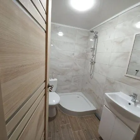 карпатський двір 3*